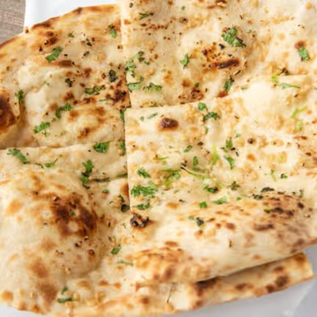 Garllic Naan.