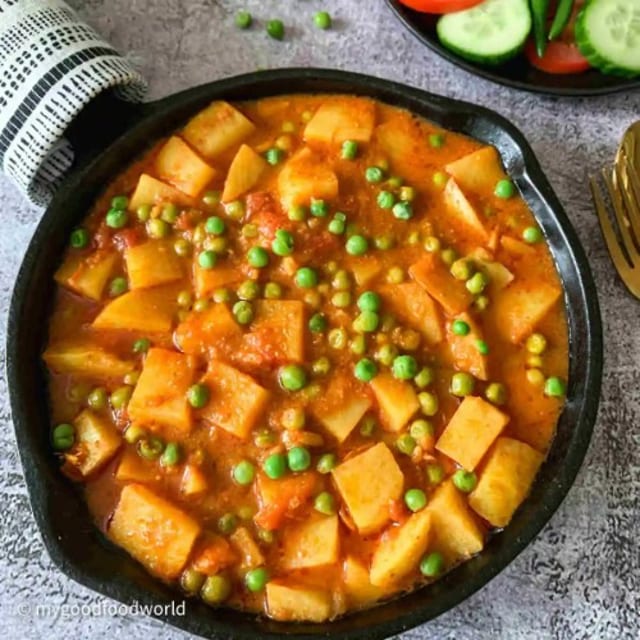 Aloo Matar.