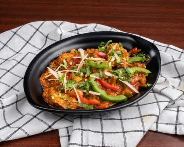 Chicken Jalfrezi.